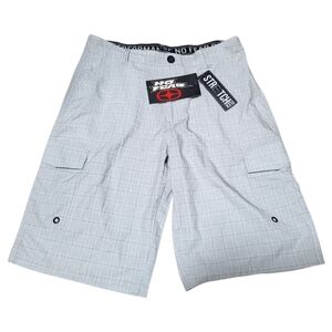 NWT Mens No Fear Performance Light Grey Cargo Shorts with Relaxed Fit - Size 32